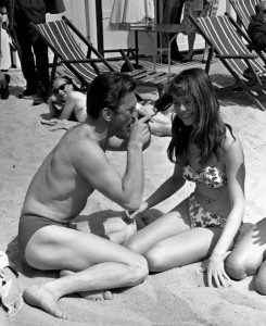 Brigitte Bardot Kirk Douglas Cannes 53 6 14