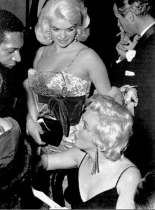 Marilyn Monroe and Jayne Mansfield at The Rose Tattoo premiere 1955