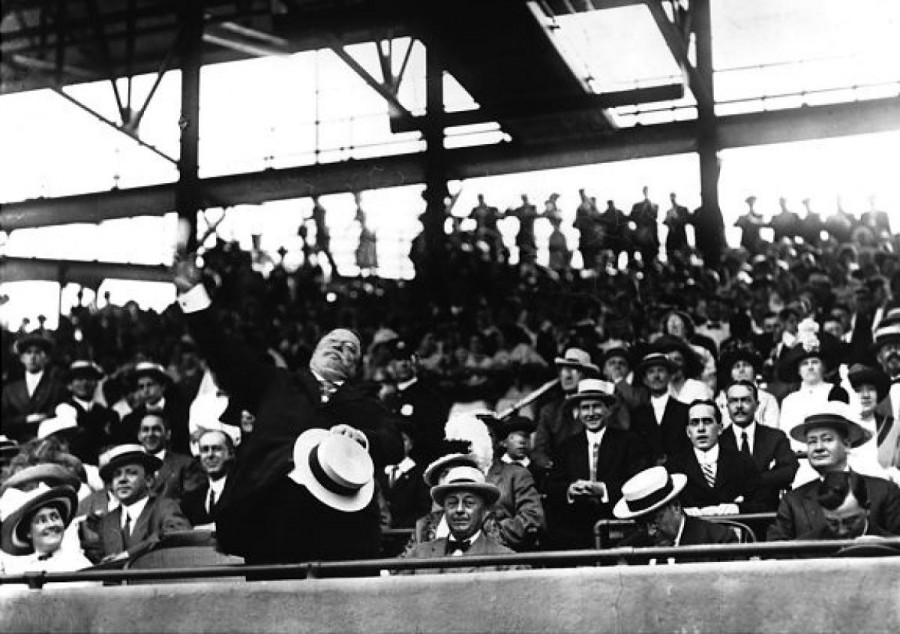 President William Howard Taft throws out the ceremonial first pitch at opening day