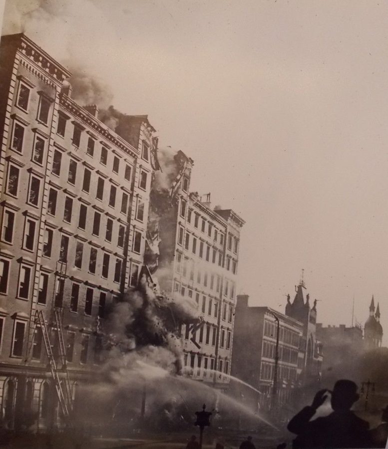 Windsor Hotel fire collapsing March 17 1899