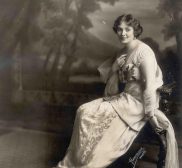 Classic Hollywood #178 - Mystery Celebrity - When She Was Young